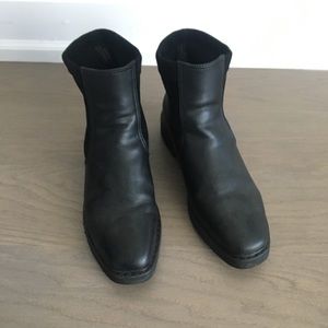 Fur-Lined Black Ankle Boots Size US 6 1/2